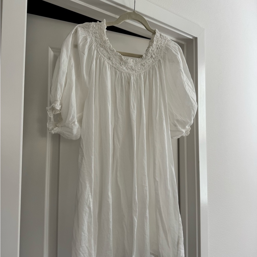 Doen White Mini Dress with Lace Details